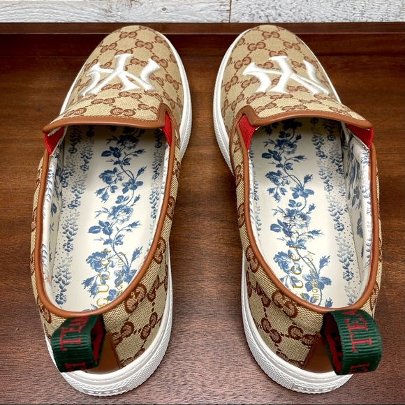 Gucci Yankees Beige GG Logo Slip On Sneakers Shoes - Picture 5 of 16